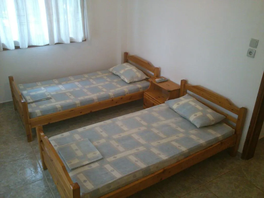 Kalaitzis Apartments Kalyves Polygyrou Greece